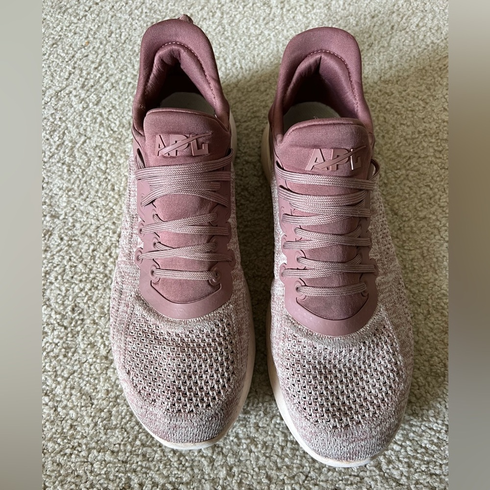 APL WOMENS SNEAKERS